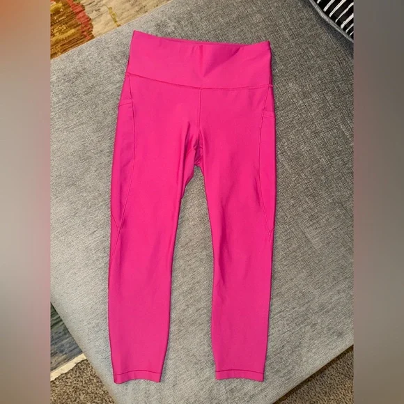 Athleta Interval Stash 7/8 Tight - Picture 3 of 5